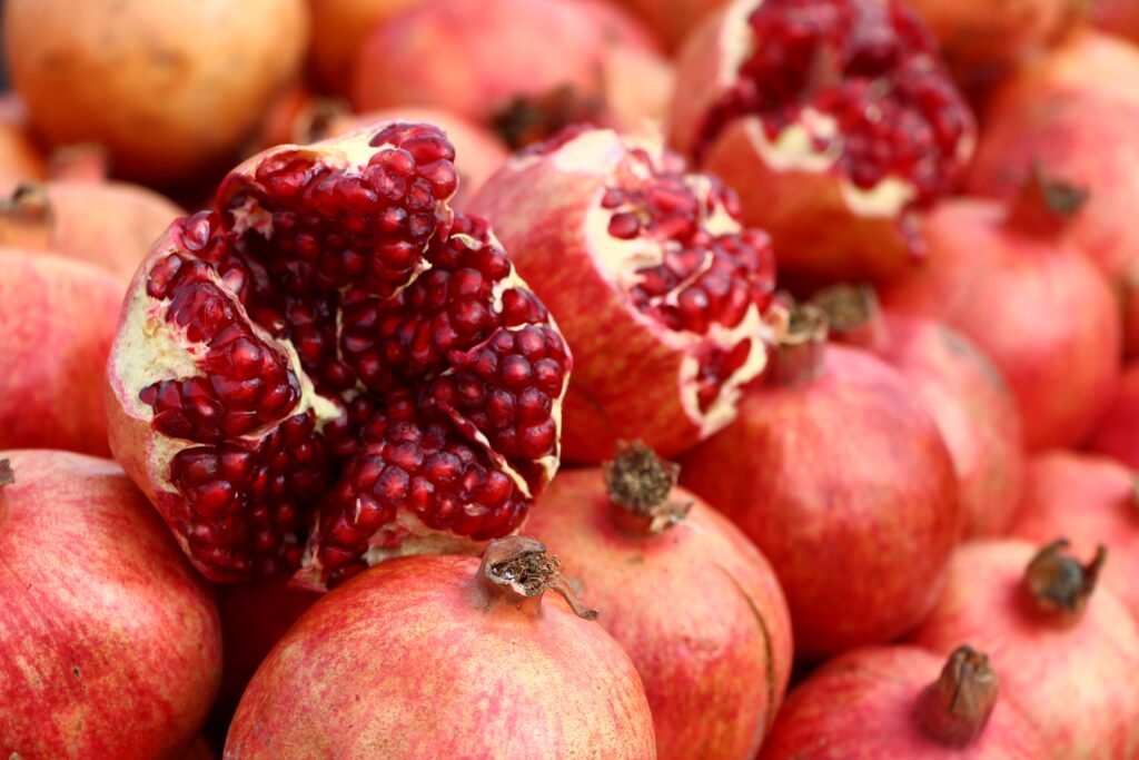 Health benefits of pomegranate juice : Mohit Tandon Houston
