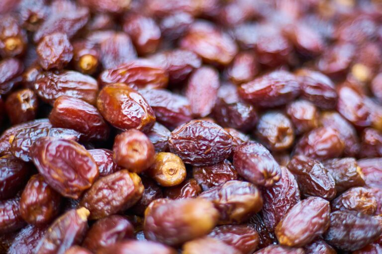 15 Health Benefits of Dates