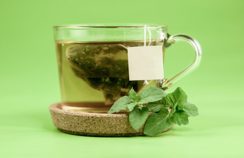 Health Benefits of Green Tea : pons and cons